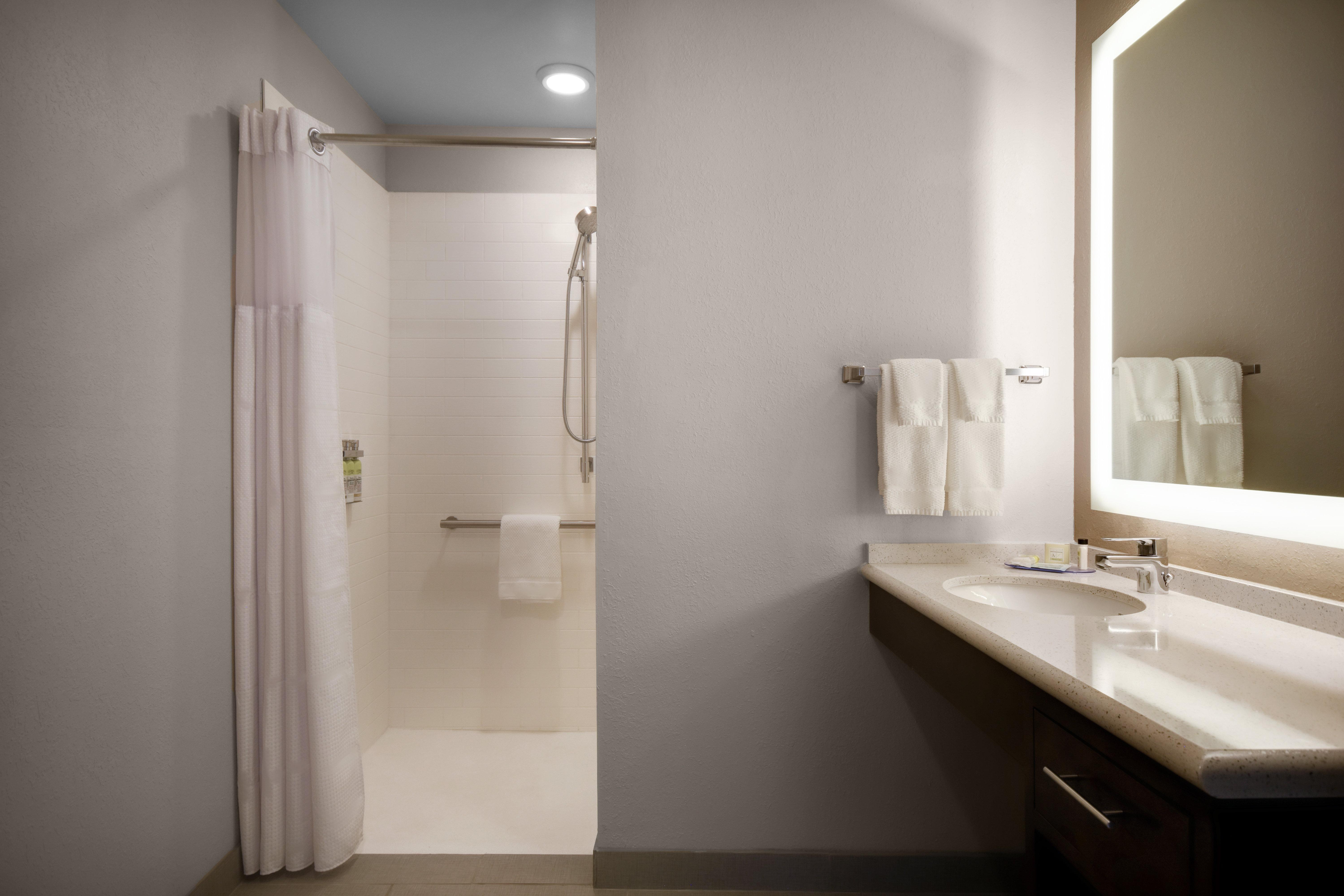 Staybridge Suites - Holland By Ihg מראה חיצוני תמונה