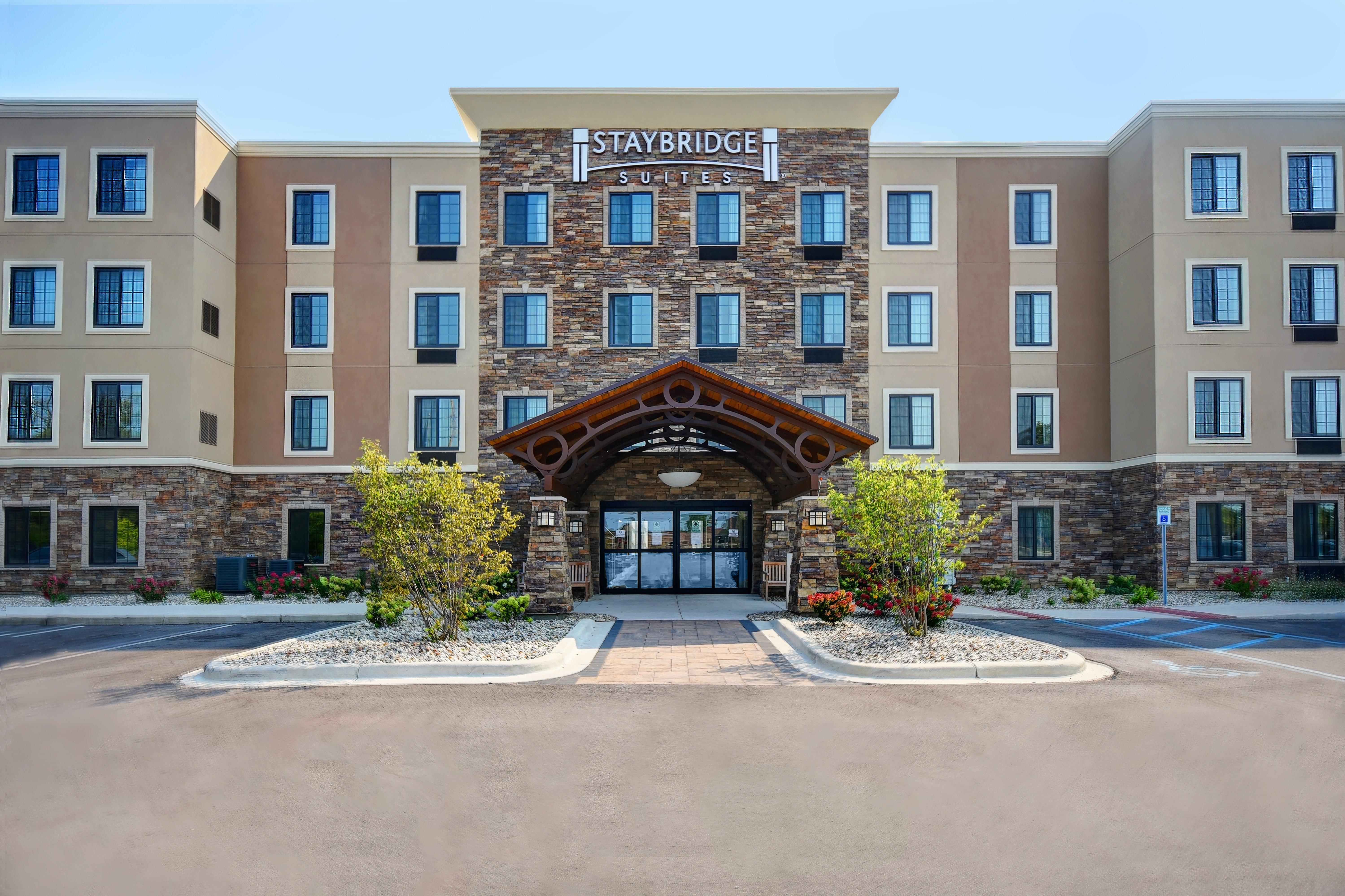 Staybridge Suites - Holland By Ihg מראה חיצוני תמונה